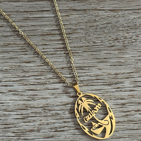 Guam 🇬🇺 necklace - Picture 4 of 5